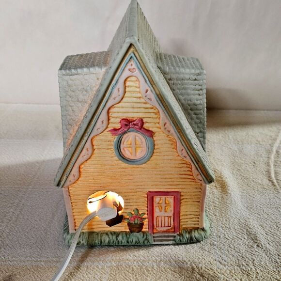 Midwest of Cannon Falls Cottontail Lane Light Up Ceramic Rose Cottage - Picture 7 of 9